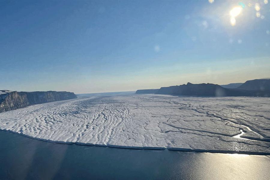 Ryder ice shelf photo